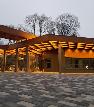 деревянный навес